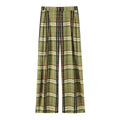 מכנסי נשים לסתיו עם הדפס משבצות (Plaid) בגזרה רחבה ומשוחררת (Loose Pants) עם שרוך קשירה (Drawstring) ועיצוב קפלים מבית HH بنطال نسائي للخريف بطبعة كاروهات (Plaid) بقصة واسعة ومريحة (Loose Pants) مع رباط إغلاق (Drawstring) وتصميم كسرات من ماركة HH