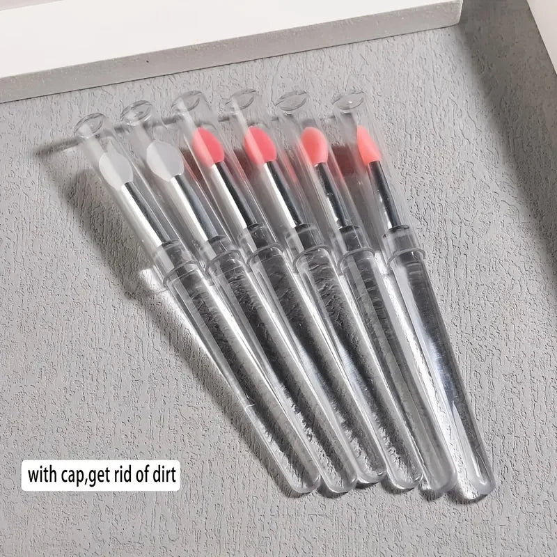סט 5 מברשות סיליקון רב-פעמיות לציפורניים בעלות ראש כפול – מתאים לאפקט מראה ועיצוב הציפורן طقم 5 فرش سيليكون قابلة لإعادة الاستخدام للأظافر ذات رأس مزدوج – مناسبة لتأثير المرآة (Mirror effect) وتزيين الأظافر