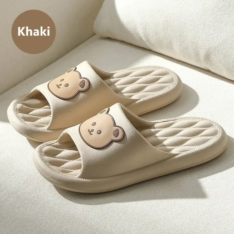 شباشب صيفية رجالية داخلية، نسائية للحمام، نعل ناعم غير قابل للانزلاق، شباشب منزلية برسومات دب كرتونية، صنادل شاطئ، أحذية نسائية